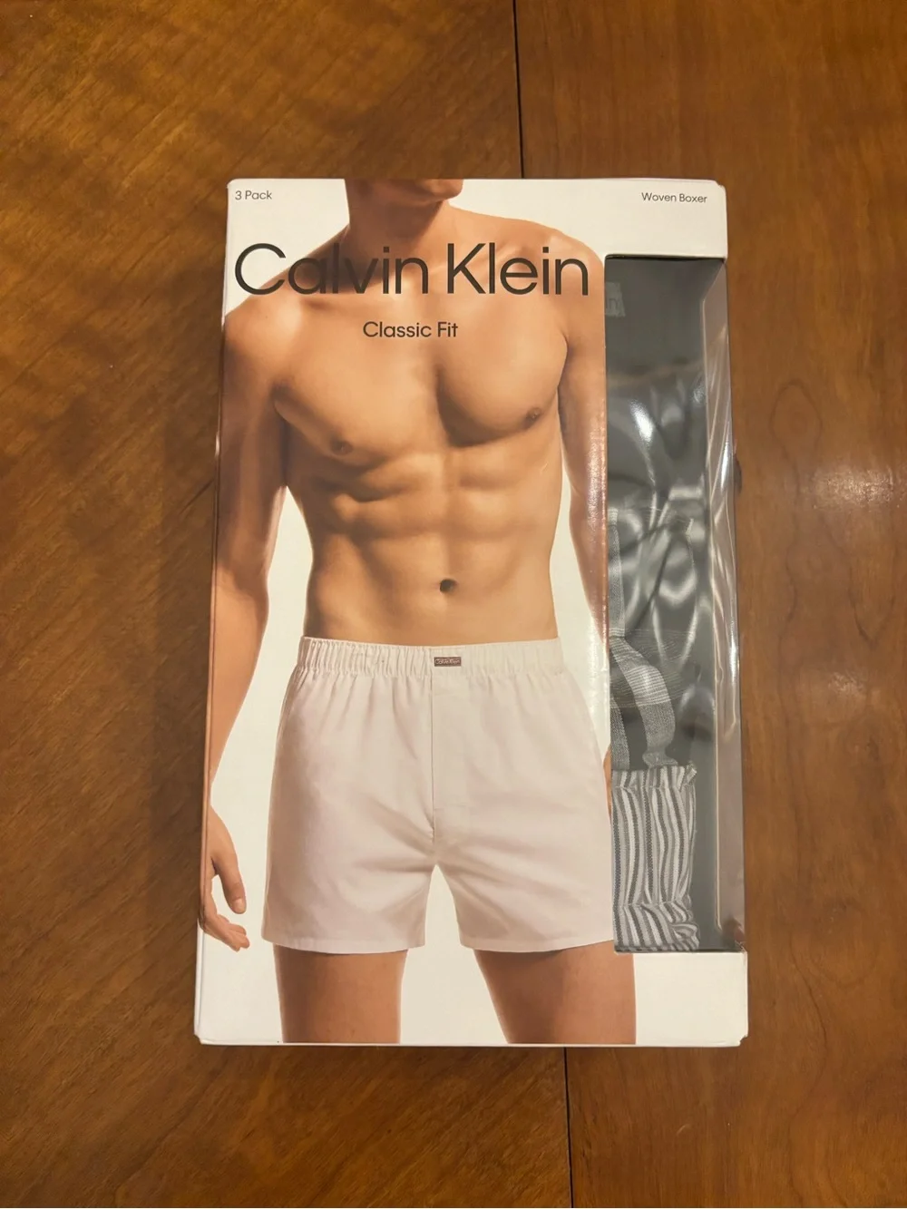 Calvin Klein Classic Fit Woven Boxers - Size Medium (3 Pack)